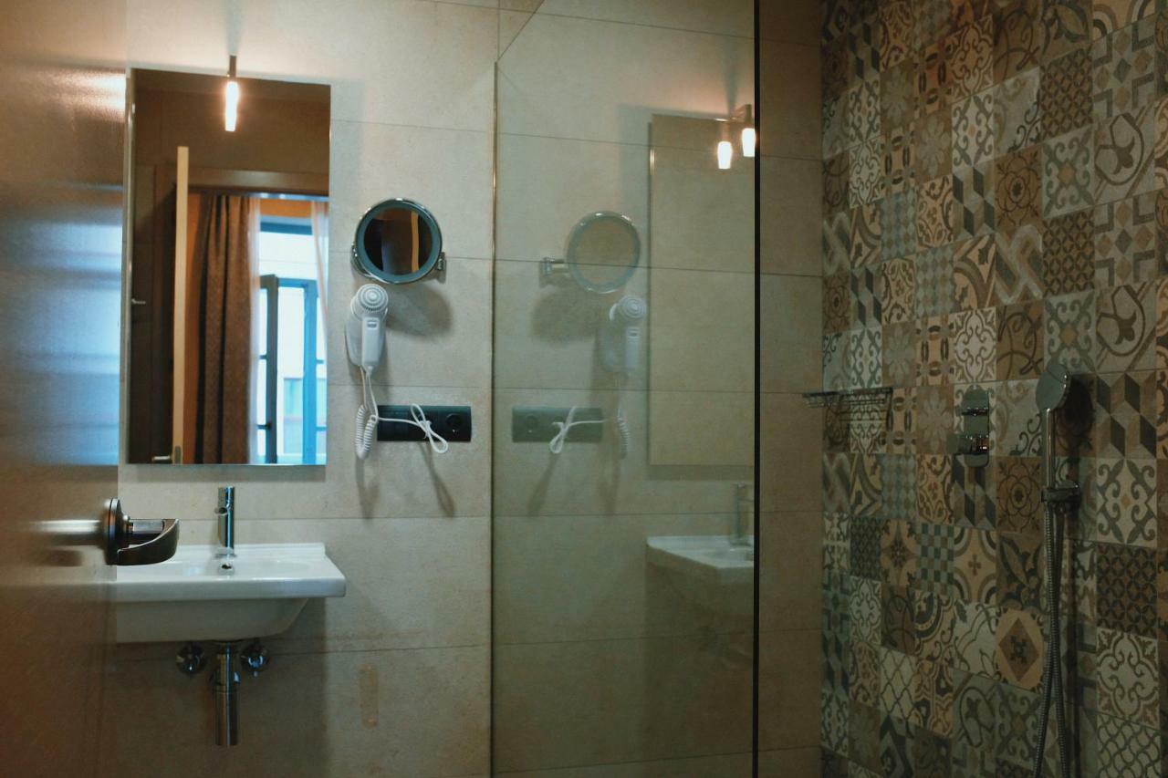 Maison Boutique Hotel Tbilisi Ngoại thất bức ảnh